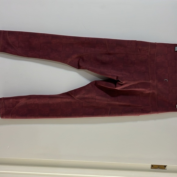 Zyia size 4 leggings - Picture 5 of 7